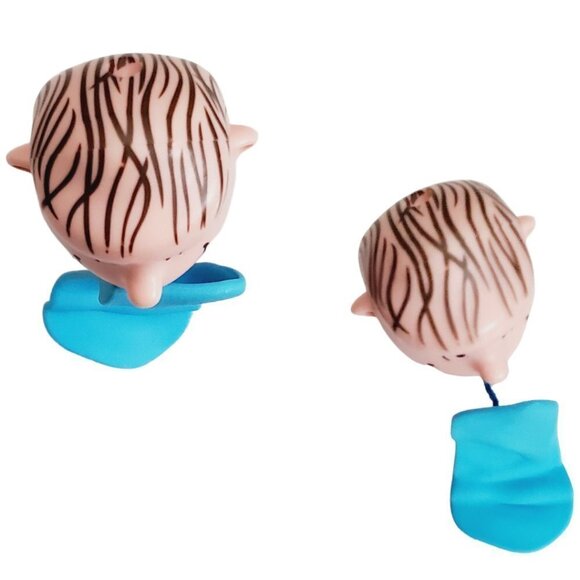 Peanuts Movie Linus w/ Spinning Blanket 4" GUC - Picture 5 of 5